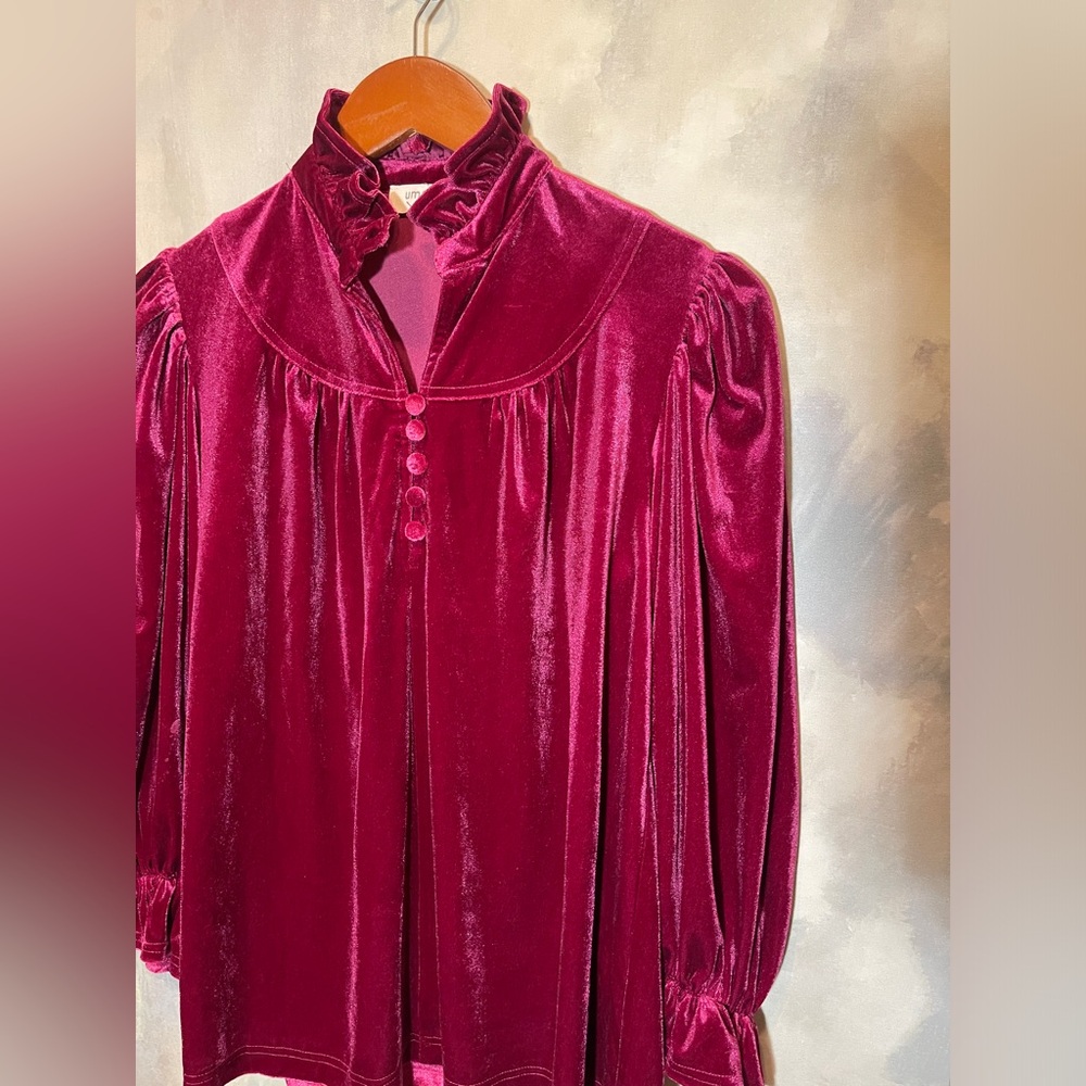 💫Velvet High Ruffle Top💫 - Picture 10 of 14